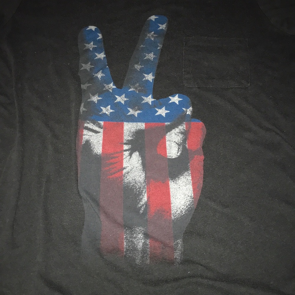 Graphic Tee - Picture 2 of 3